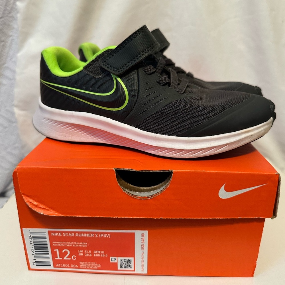 Nike Star Runner Gray and Green 12c. Used and in Great Condition!